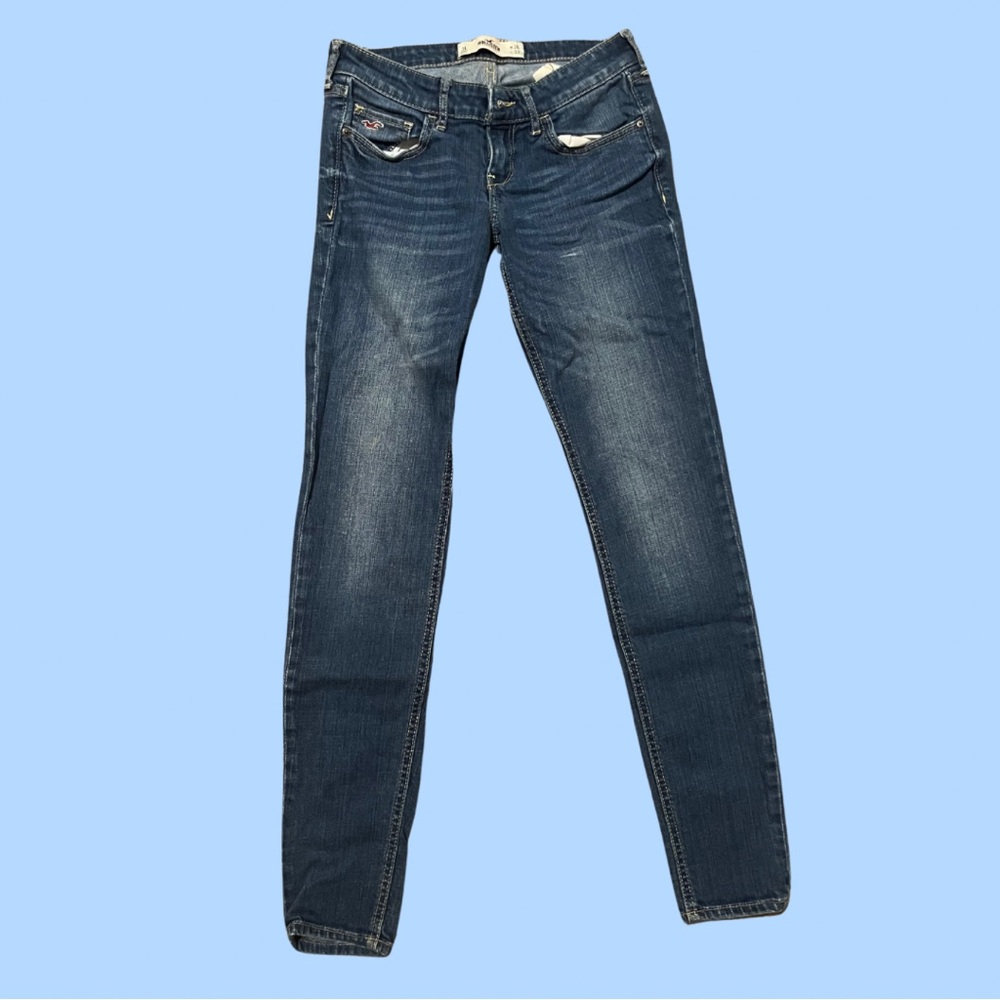 3 L Hollister Faded Dark Denim Jeans